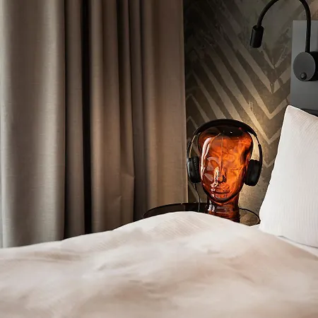 Loginn Hotel Berlin Airport-2